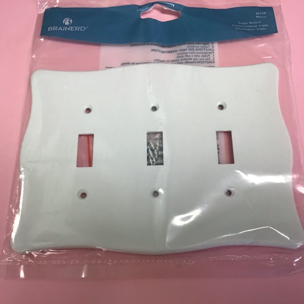 - Brainerd Triple Switch Plate Cover
